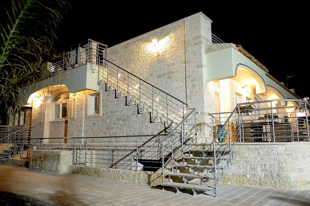 Hotel Casale Porto Contessa Polignano a Mare Esterno foto
