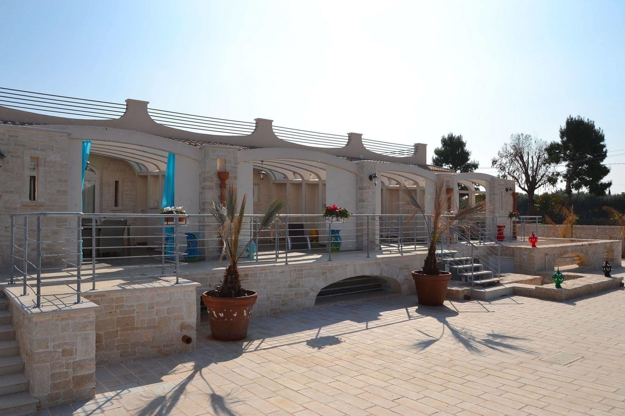 Hotel Casale Porto Contessa Polignano a Mare Esterno foto