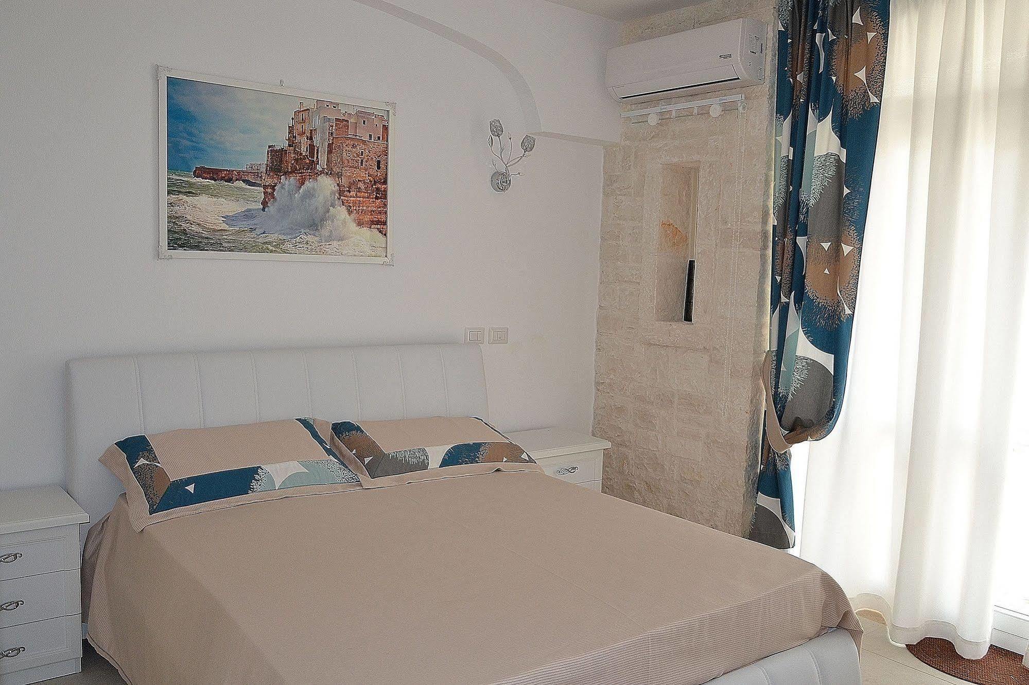 Hotel Casale Porto Contessa Polignano a Mare Esterno foto