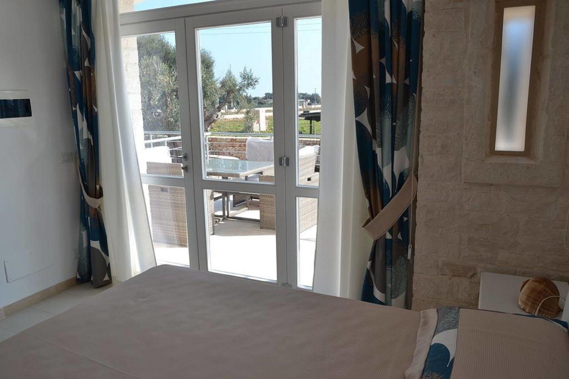 Hotel Casale Porto Contessa Polignano a Mare Esterno foto